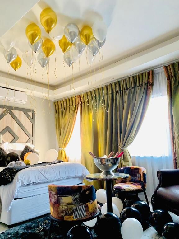 Decorated suite at National Lodge